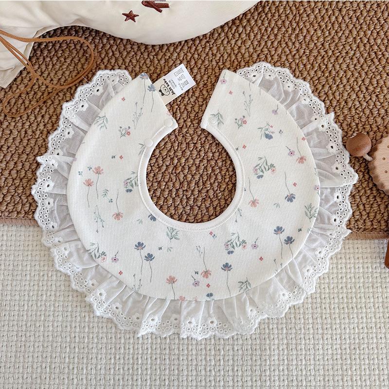 Large Korean-Style Princess Baby Bib with Lace – 360° Coverage, Cotton Shawl.