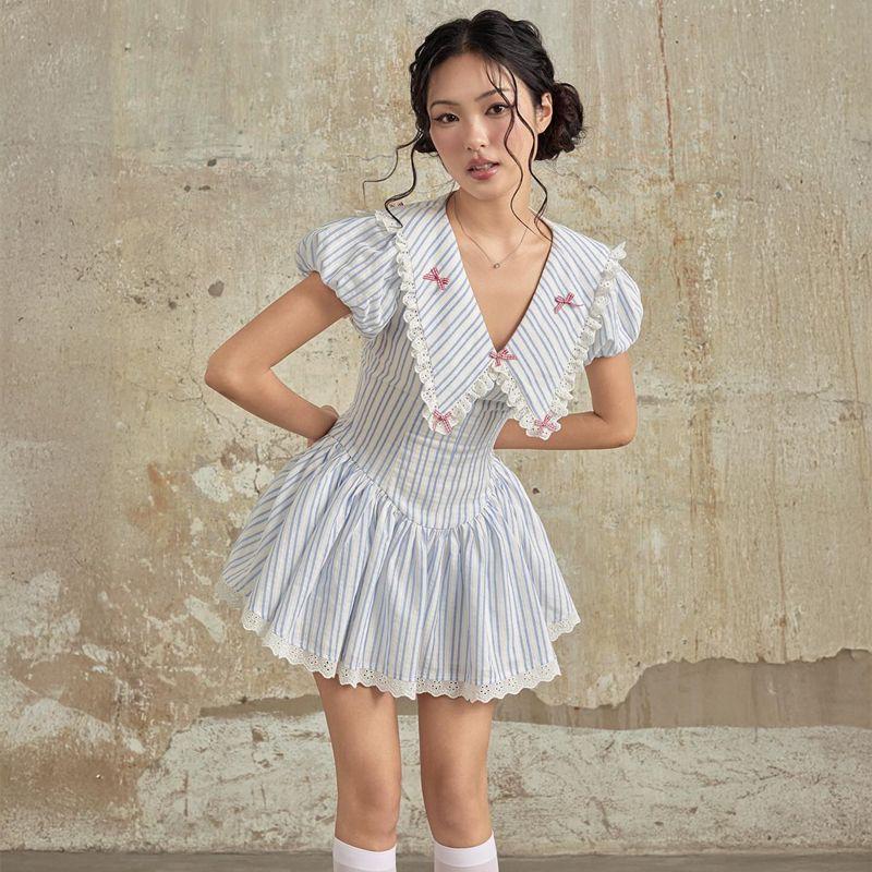 

French Sweet Spicy Bows Lace Patchwork Puff Sleeve Dress Female Autumn Blue Stripes Silm Slimming A- line Skirt Blue (In Stock) XL