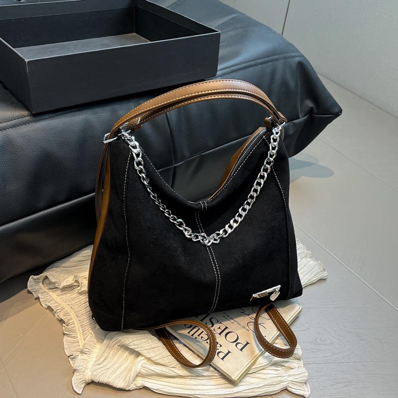 2025 Trendy Women's Large-Capacity Fashionable Tote: Commute & Crossbody Bag