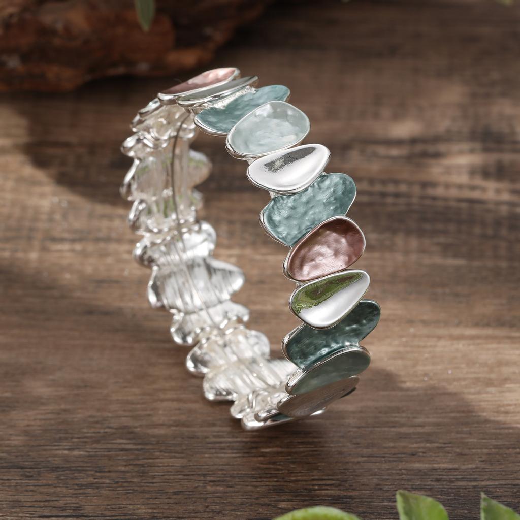 New enamel geometric petal elastic bracelet, women's fashion high-end flower elastic bracelet