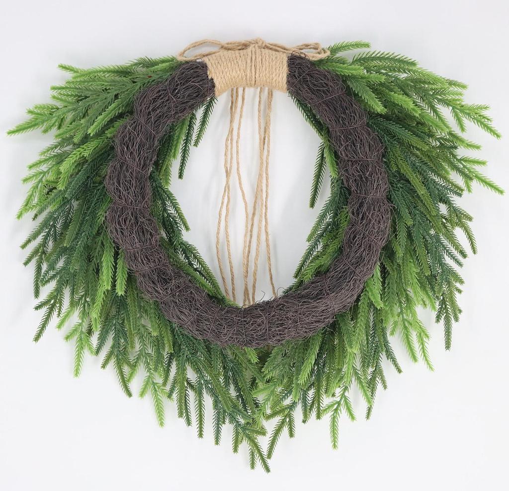 Yunhui Christmas Wreath with Red Berries and Bow – PE Norfolk Pine Greenery