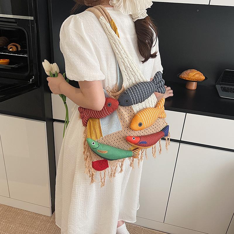 New foreign style texture simple casual niche large capacity tote bag 2025 summer fashion women's shoulder bag