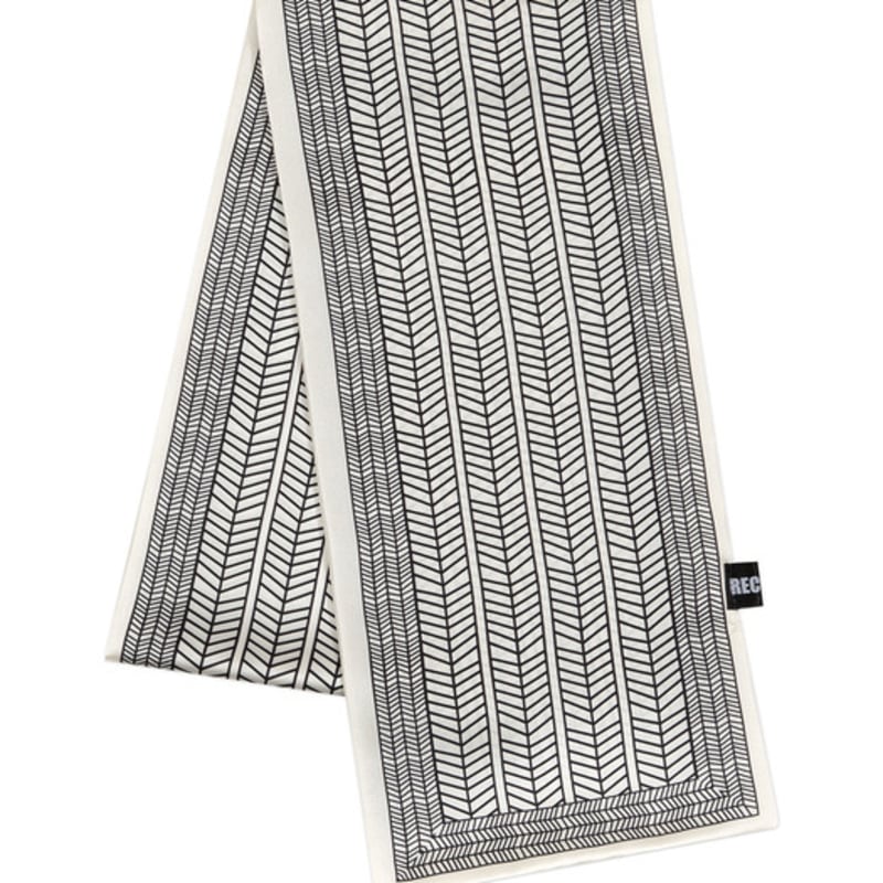 RECLOW RECLOW LEAF long scarf WHITE F