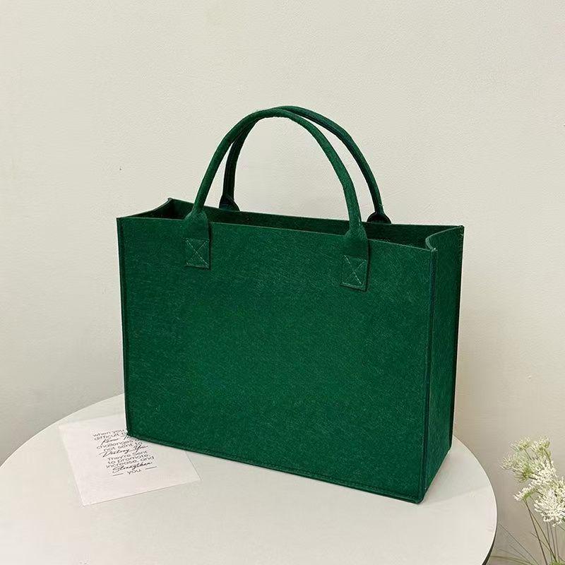 

Stylish Felt Tote Bag - Spacious, Simple Design, Ideal for Commuting or Gifting 33x25x12 cm