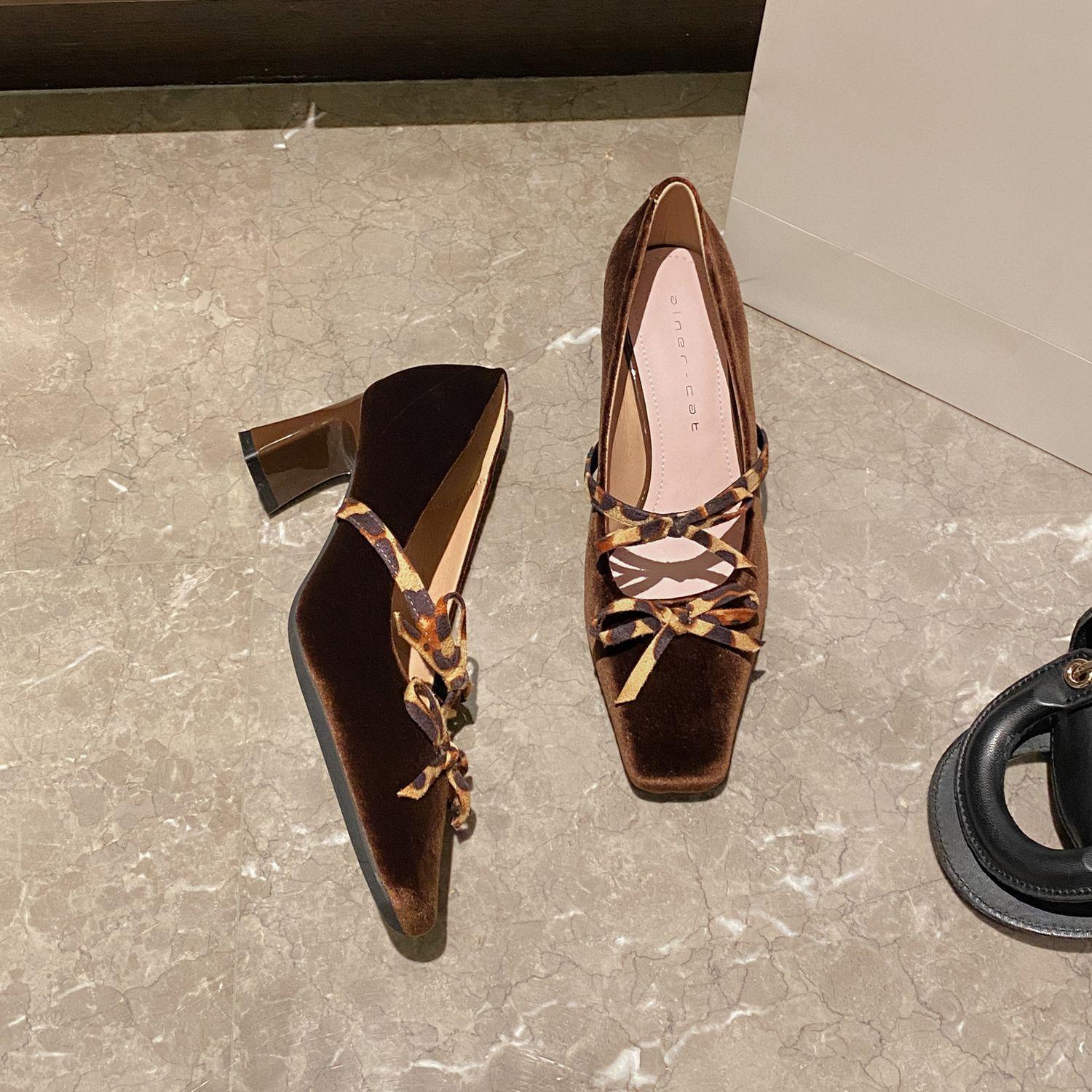 

6410 high heels women s thick heel 2025 new square head retro Mary Jane shoes leopard print bow light mouth single shoes 39