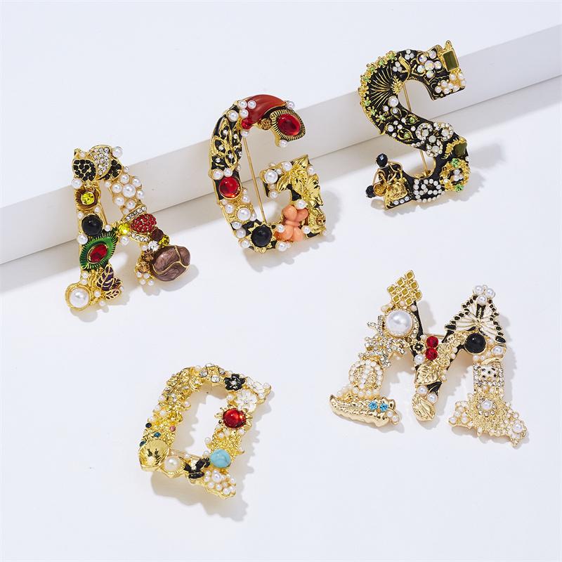 Vintage Letter A D G S M Enamel Imitation Pearls Brooches Women Baroque Alphabet Initial Pins Wedding Jewelry