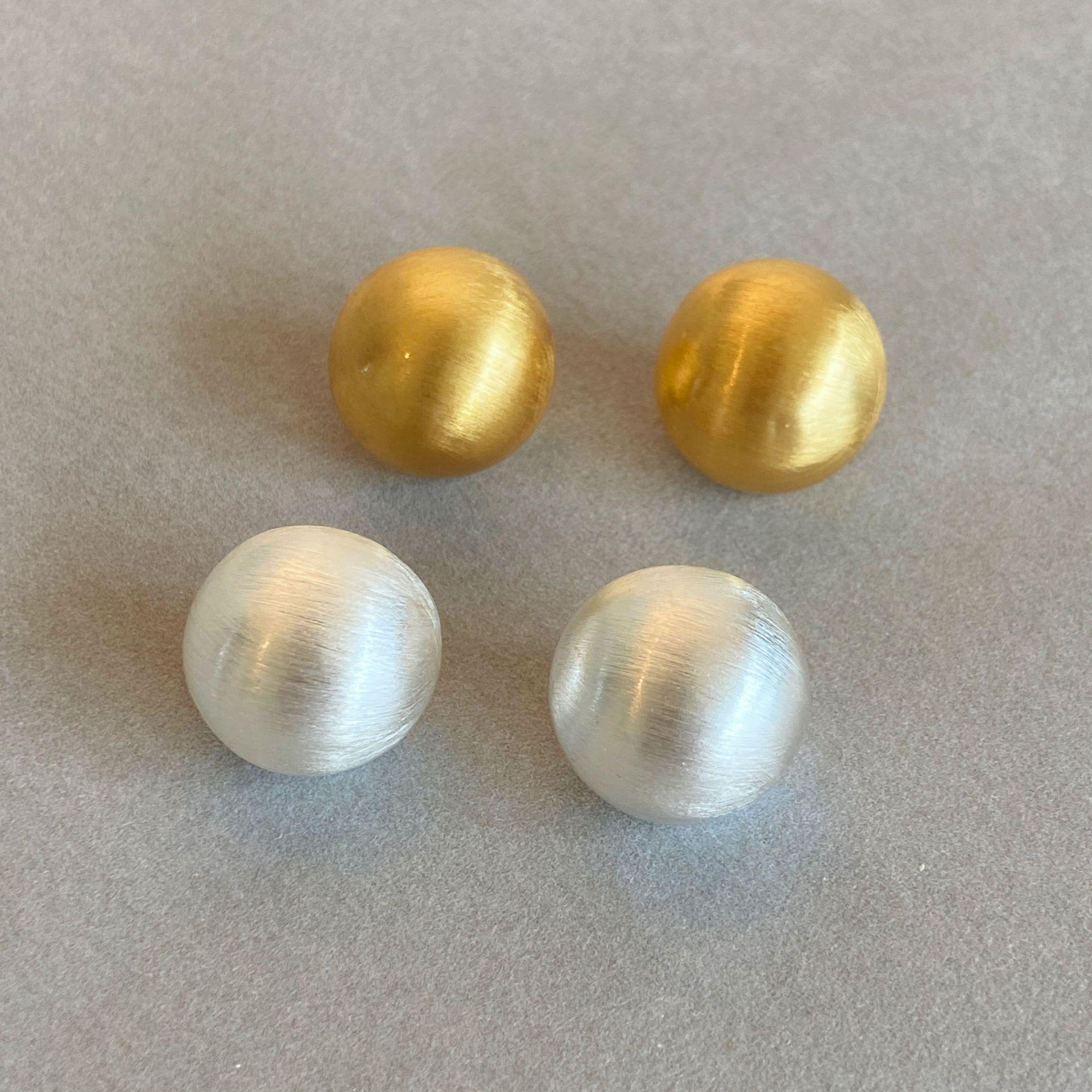 

Brushed Matte Round Ball Gold-Plated Silver Stud Earrings Matte Gold