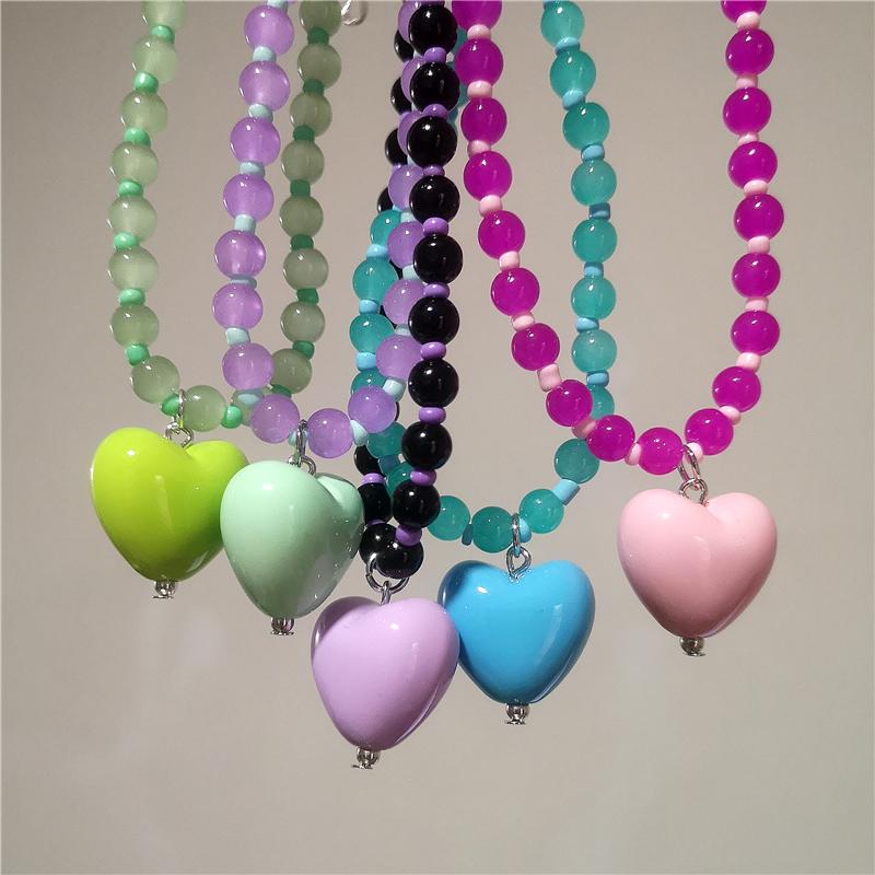 2026 New Color Beaded Chain Resin Heart Pendant Necklace For Women Girls Trendy Clavicle Chain Delicate Jewelry Gift