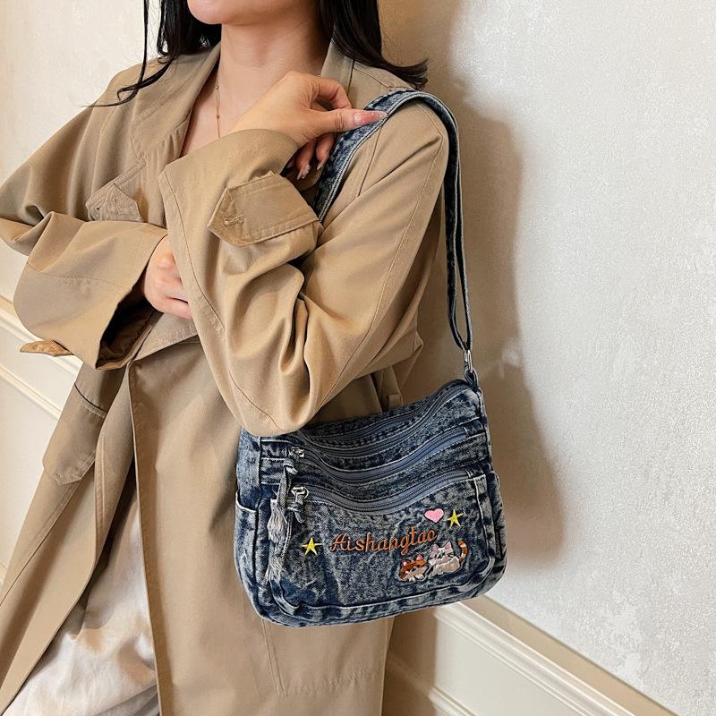 Korean version of cute letter embroidery washed denim bag 2025 new lazy wind light casual messenger bag women