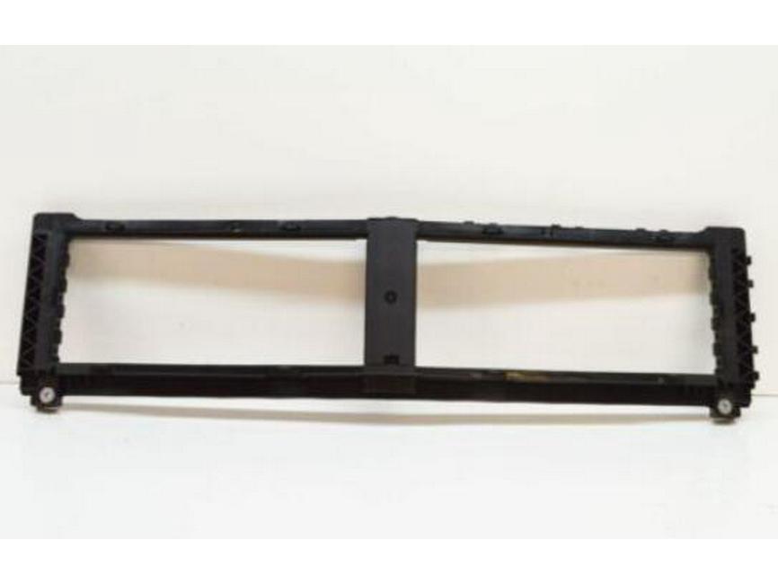 Suitable Air Duct for Mercedes-Benz CLA C118