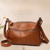 Torba dla mamy crossbody skóra licowa torebka na ramię dla teściowej w średnim wieku duża pojemność damska miękka skóra skóra naturalna torba damska