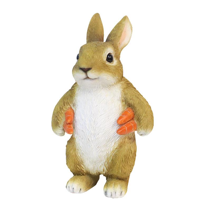 

Rabbit holding carrot garden decoration ornaments One size бежевый