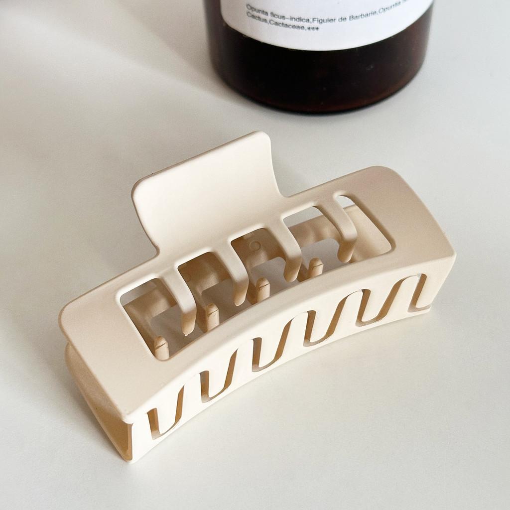 Elegant Korean Style Square Hair Claw Clip For Effortless Chic Updos And Ponytails