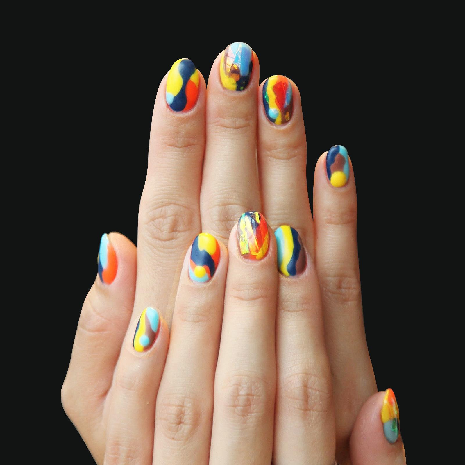 

Water Drop-shaped Wearable Armor Colorful Stripes Gorgeous Atmospheric Nail Art Patch Fake Nail Ballet Nail Nail Nail Nail Nail