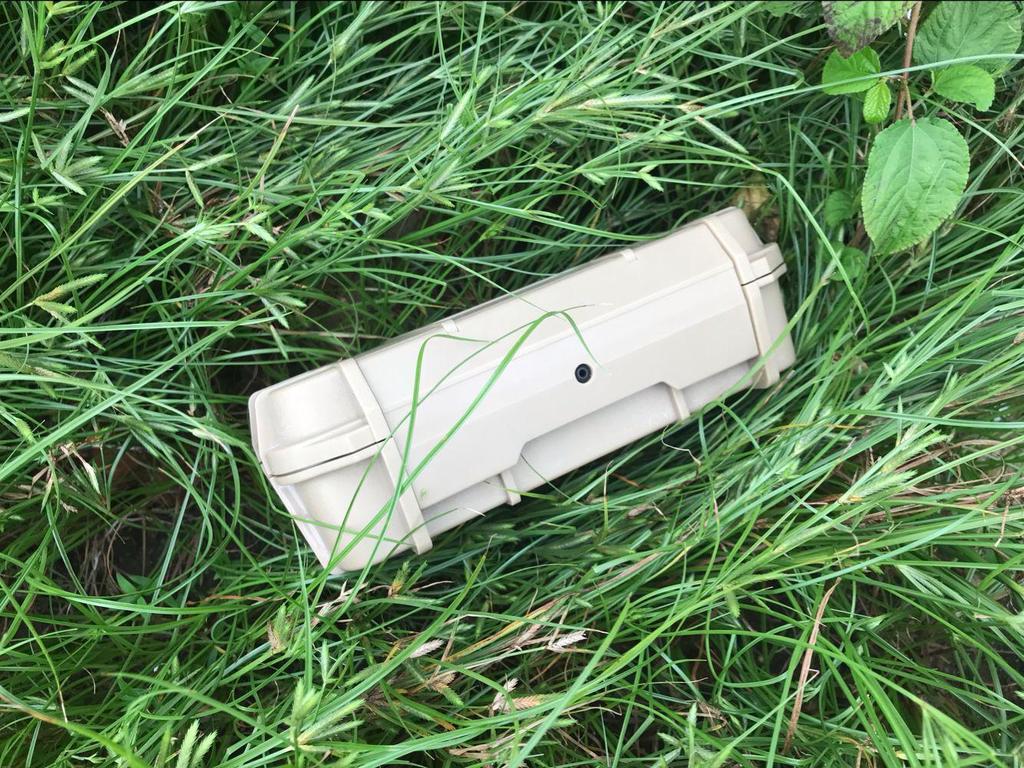 Double-Layer Outdoor SOS Storage Box: Compression-Resistant & Moisture-Proof Sealed Container