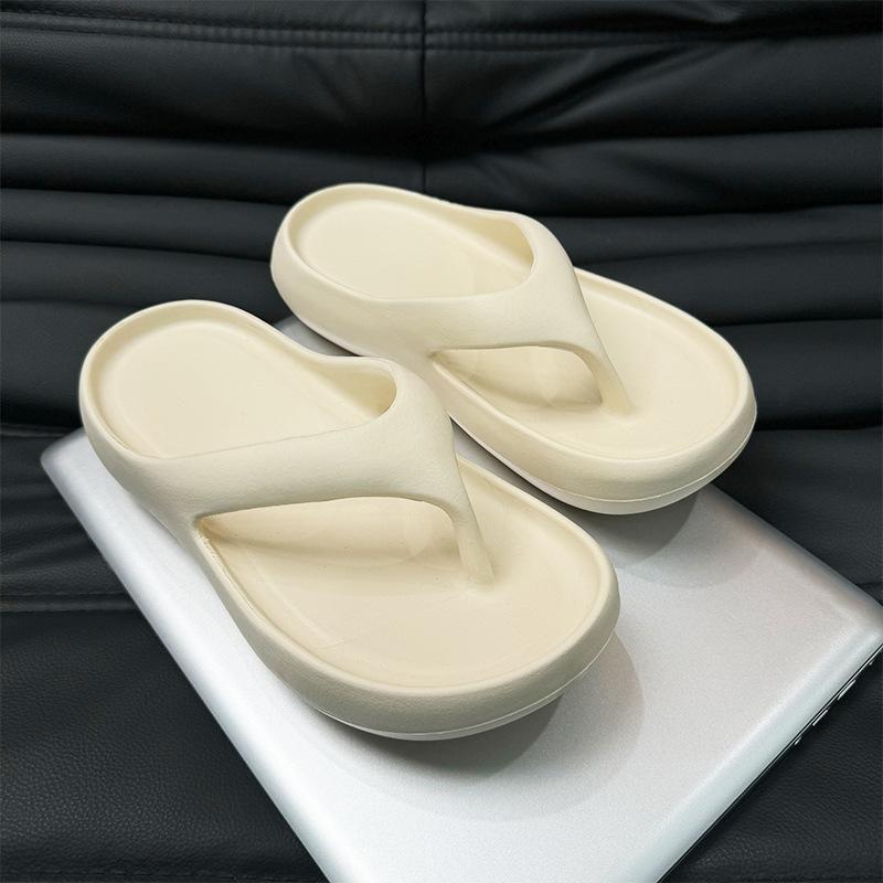 Silver Thick Bottom Flip-flops Fashionable Women Summer Wear Non-slip Out Casual Versatile Internet Celebrity Beach Cool Slippers