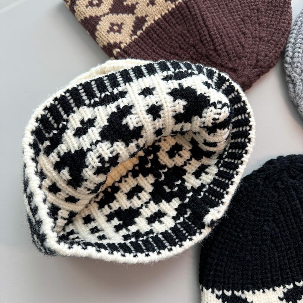 Retro knitted jacquard wool hat versatile ear protector bag head fisherman basin hat men and women tide street warm autumn and winter hat