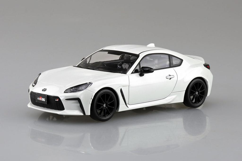 Aoshima Bunka Kyozai Rakupla Snap Kit Toyota GR86 2021 Crystal White Pearl Plastic Model 1/32 No.10-CW Pre-Colored (Automobile)
