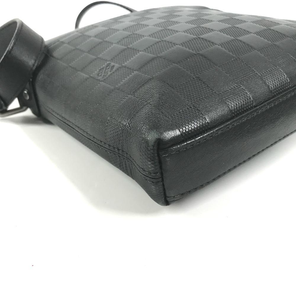 Louis Vuitton N23355 Damier Infini Pochette District Pochette Shoulder Bag