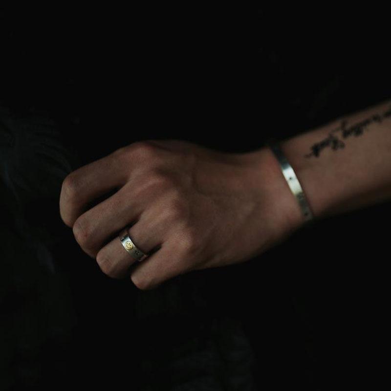 Smiling face retro old star playing card ring opening male and female niche design gift for friends