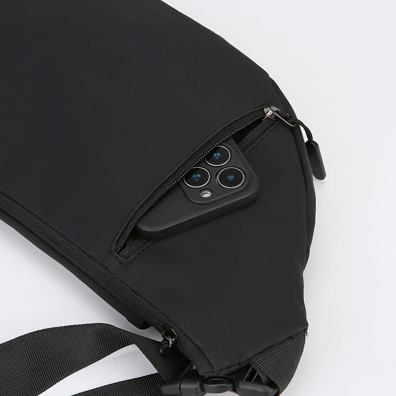 Unisex Bröstväskor Crossbody-väska för Män Messenger-väska Sling Axelväska Mobiltelefon Vattentät Ryggsäck Rese Sportväskor