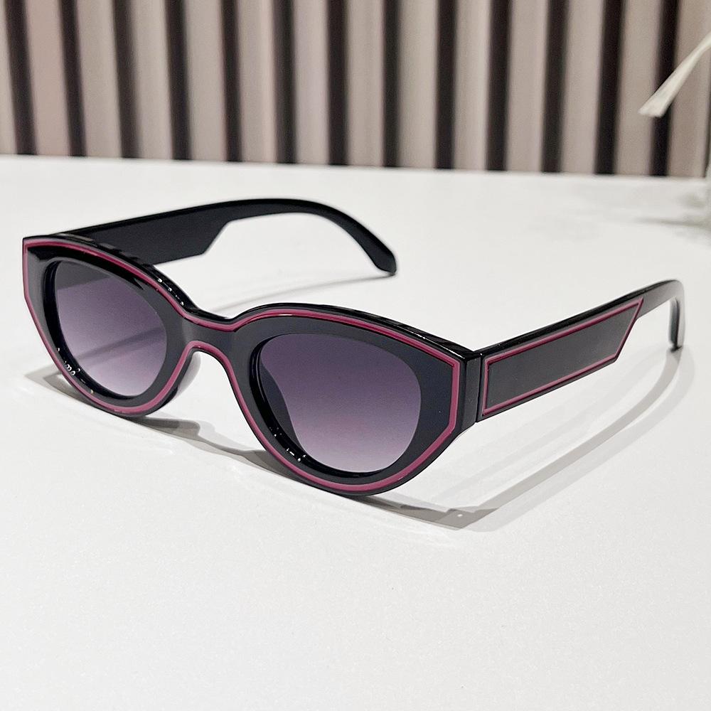Schwarz-Weiß Kontrastierende Cat-Eye Sonnenbrille, Retro Personalisierte Schmalrand-Sonnenbrille, Damen Street Photography Tragende Dekorationsbrille >