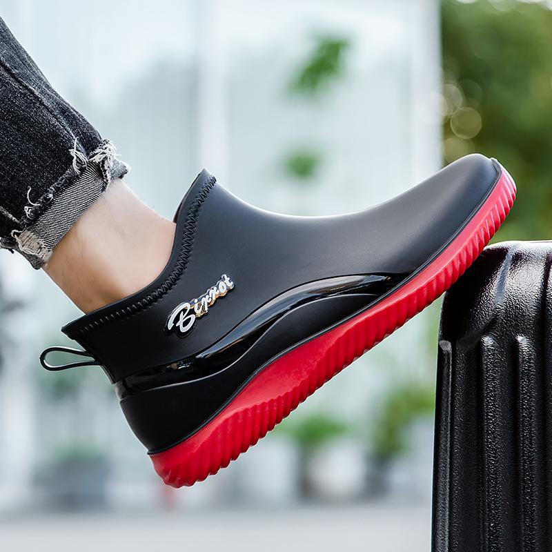 2025 short tube fashion rain shoes men, non-slip shoes low-top outdoor car wash waterproof shoes lightweight
