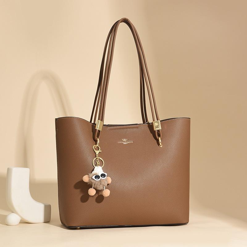 Die neue modische und atmosphärische Damen-Umhängetasche für Pendlerinnen wird der Mutter eine große Schulter-Tragetasche schenken.