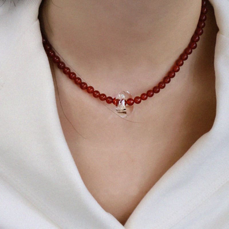 APIOH RUBY NECKLACE