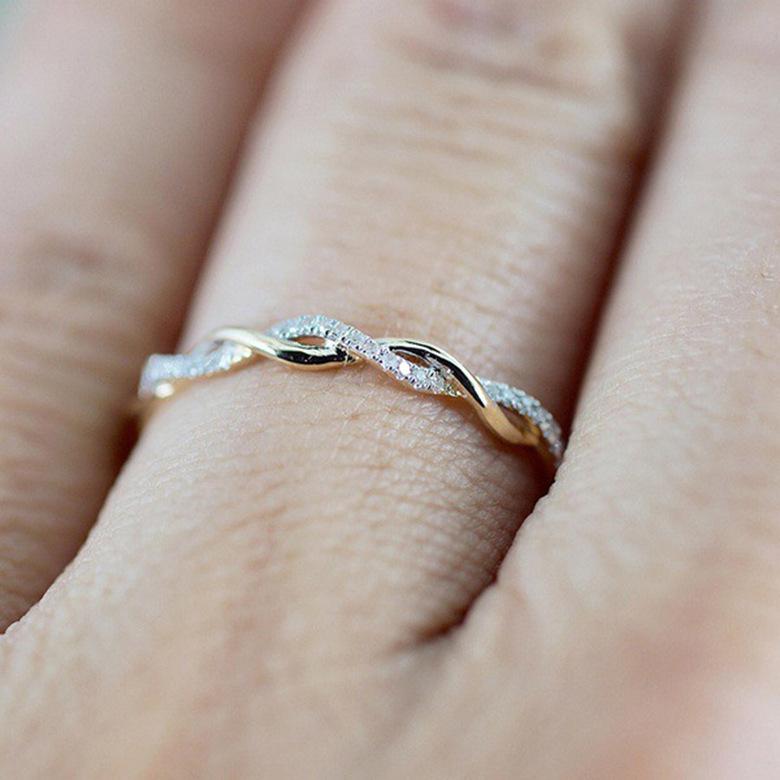 Twist Rope Ring, 18K Gold Plated With Zircon