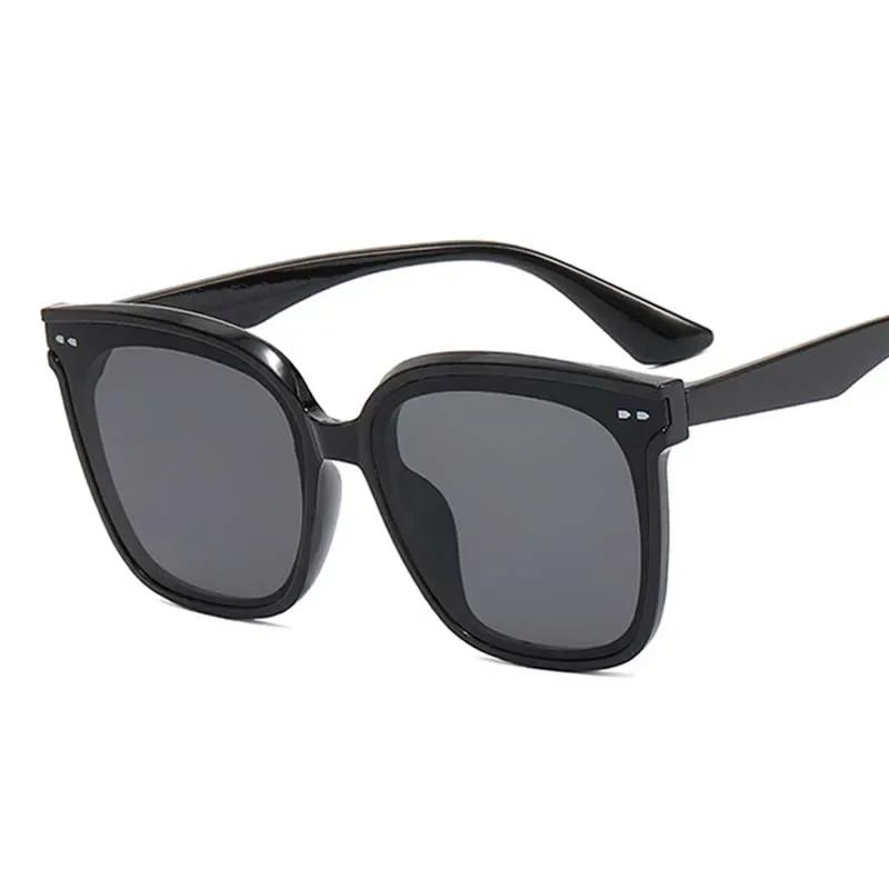 Plain Square Sunglasses Women Men Designer Classic Sun Glasses Female Male Fashion Brand Vintage Travel Shades