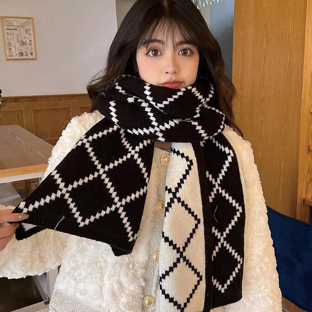 New Korean Style Plaid Knitted Scarf Winter Thicken Warm Wool Neck Warmer High Level Woolen Scarf For Students Luxury Scarf Wrap
