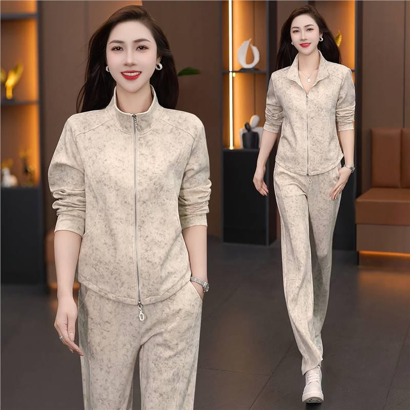 Женский модный осенний спортивный костюм 2025: Стильный Молодящий Повседневный Беговой Комплект L абрикосовый