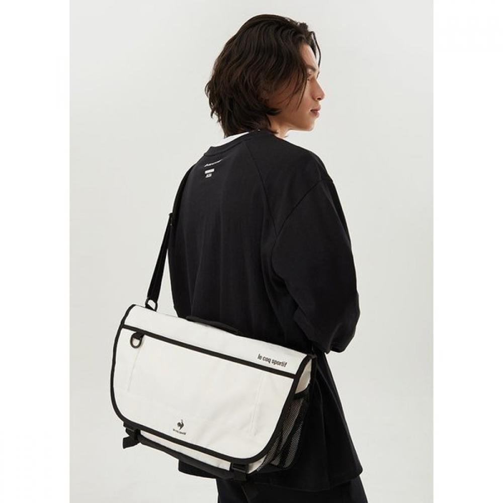 

Le Coq Sportif [60 Off] Messenger Bag Ivy BLK black/00F