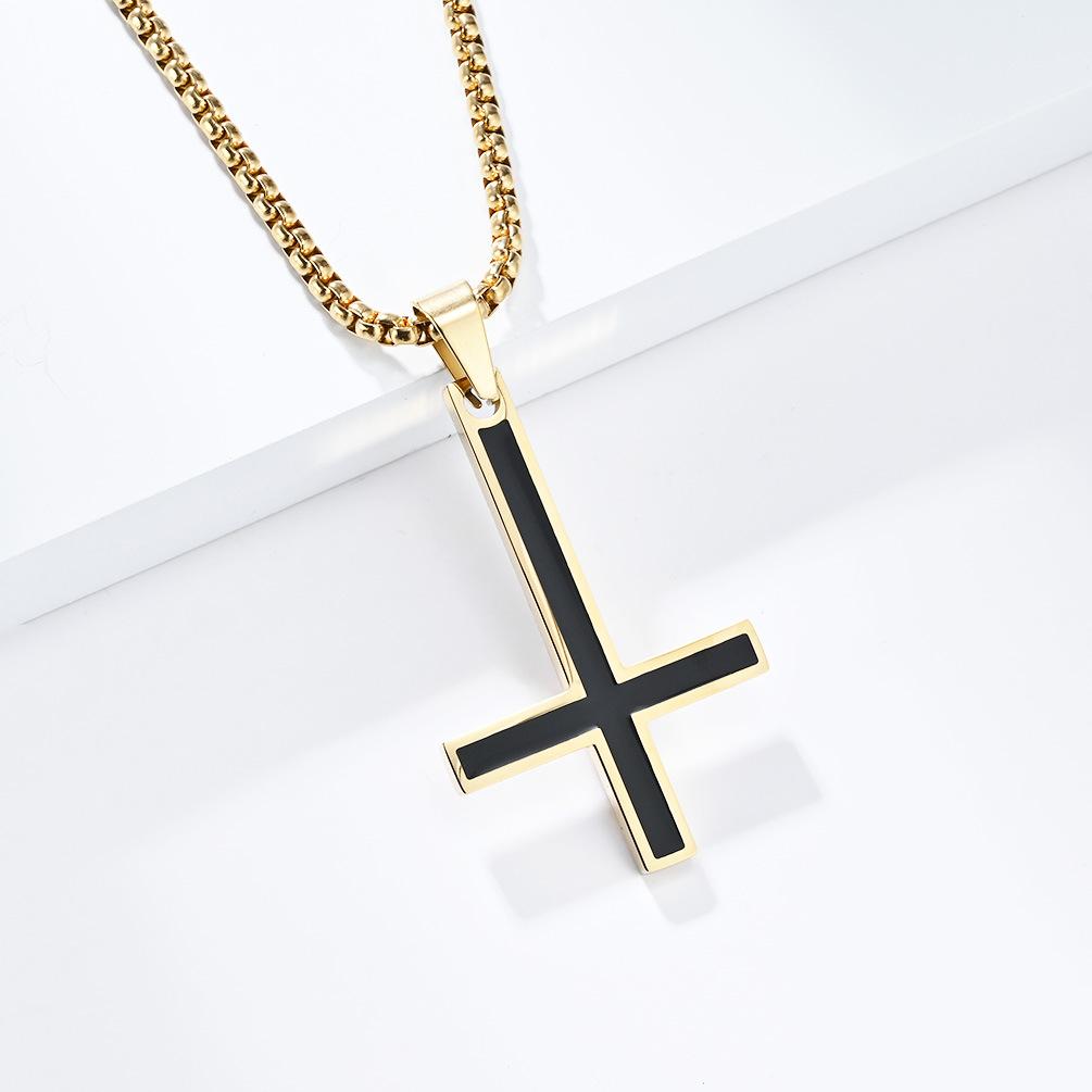 European and American Minimalist Reverse Cross Titanium Steel Necklace with Smooth Surface and Oil Dripping Personality