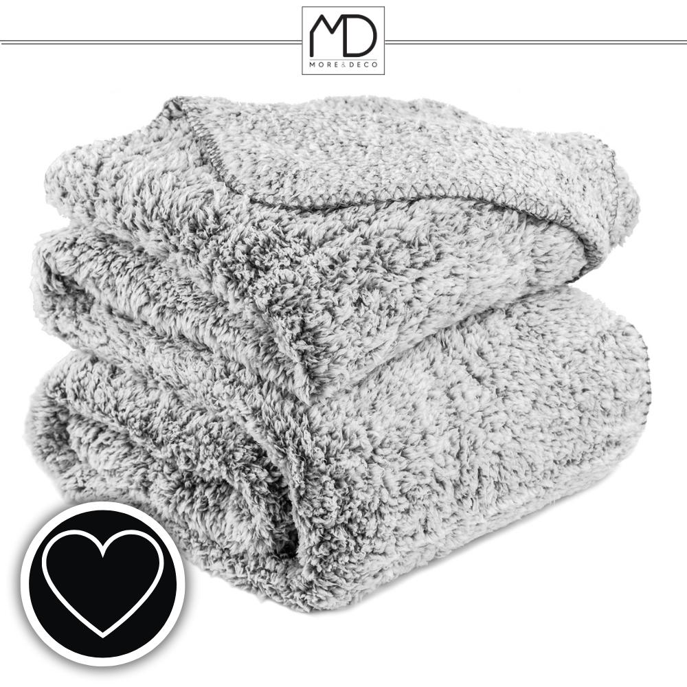 Koc pled 160×200 cm narzuta kapa szary melanż 250g/m² dłuższy włos mięsisty MORE&DECO