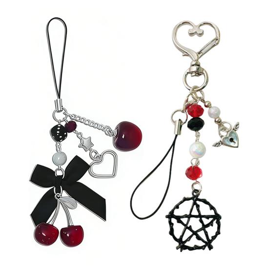 Nyckelring med körsbärspärlor för kvinnor flickor Söt röd körsbärsfruktväska Berlock med rosett Svart stjärna Nyckelring för plånbok Väska Ryggsäck Handväska Tillbehör