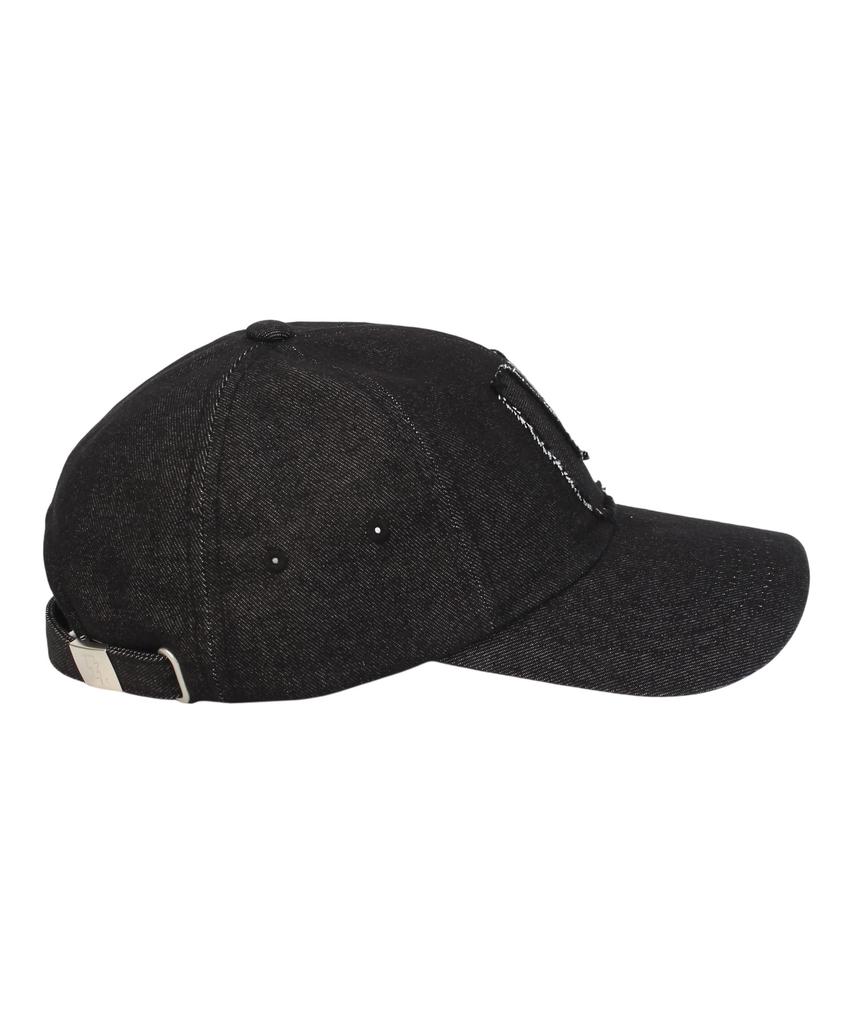 Yunibeosyeolkemiseuteuli Applique U Black Denim Ballcap Washed Ballcap