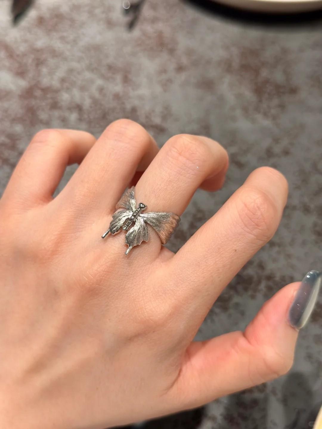 

Итальянское матовое ремесленное кольцо с бабочкой, женское, холодный ветер, изысканные крылья, супер фея, принцесса, бант, простое кольцо opening adjustable