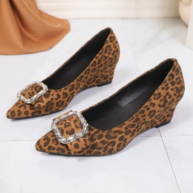 

Single Shoes Fashion Pointed Toe Shallow Rhinestone Button Slip-On Leopard Print Wedge Heels 42