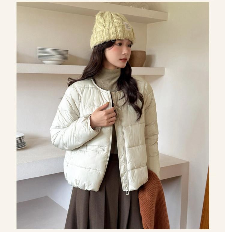 Women’s Short Round Neck Winter Jacket With Adjustable Hem