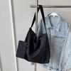 Stylish Large Capacity Tote Bag For Women Trendy Summer 2024 Commuting Handbag