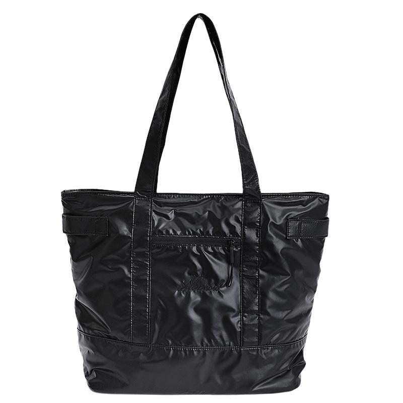 New Travel Tote Bag Casual Handbag Portable Shoulder Bag Large Capacity Underarm Bag Women