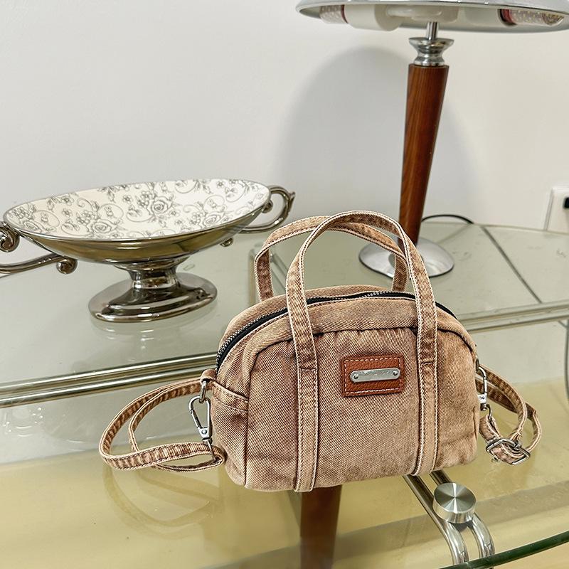Denim old European and American casual handbag 2025 autumn new Hong Kong style popular trend single shoulder messenger women's bag