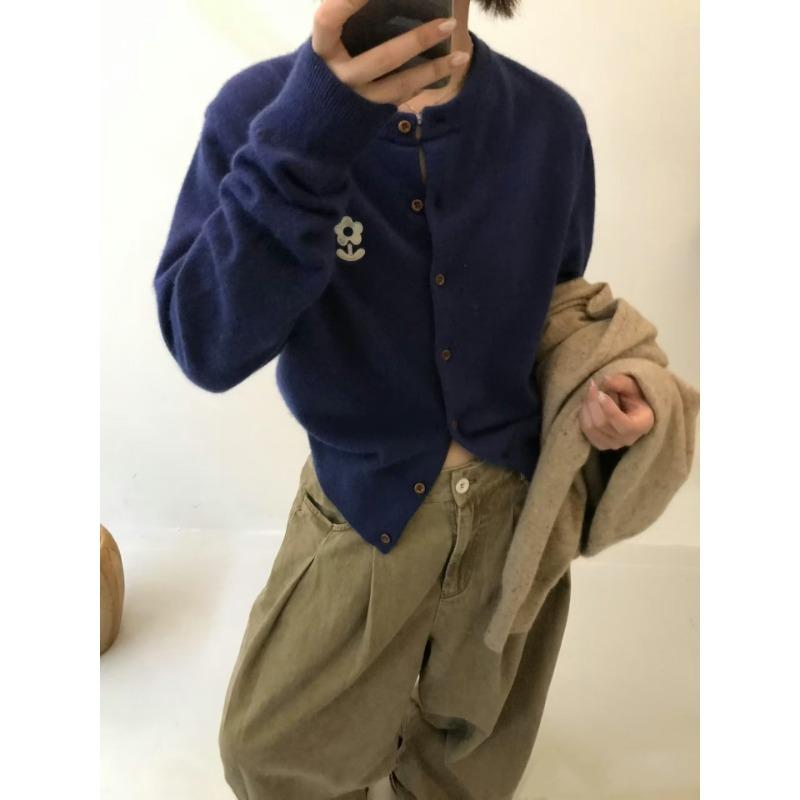 

Осенне-зимняя модная вязаная кофта с круглым вырезом и цветочной вышивкой, свободная, мягкая, восковая, в стиле девичьем, уменьшающая возраст, куртка-свитер для женщин one size fits all тёмно-синий