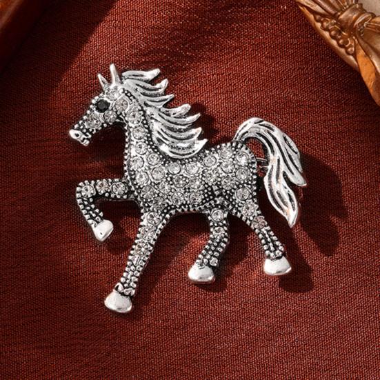 Retro Horse Brooch Rhinestone Inlaid Horse Pin Zodiac Year Animal Brooch Men Women Suit Accessory for Handbag Clothes Decoration