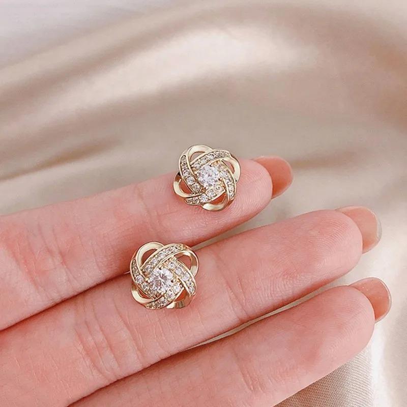 New Exquisite Shiny Zircon Heart Flower Earrings Korean Elegant Square Geometric Crystal Earrings for Women Fashion Zircon Gift