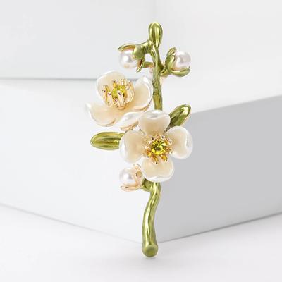 Plum Blossom Branch Brož Korejská malá čerstvá rostlina Flower Pin Dámské oblečení Živůtek Šperky
