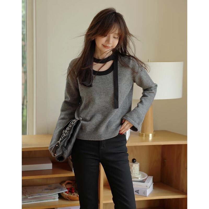 Chic Cutout Neck Colorblock Flare Sleeve Knit Sweater for Women