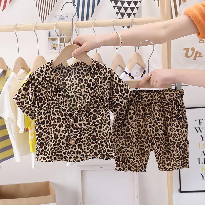Boys Summer Handsome Suit Middle and Small Children Button Short-sleeved Top + Pants Soft and Comfortable Two-piece Set